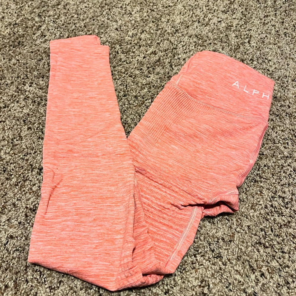 Alphalete halo leggings